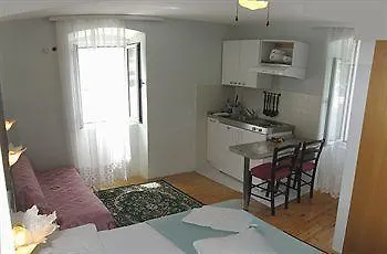 Mira Sea Front 3*