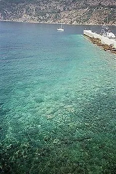 Mira Sea Front Hotel 3*